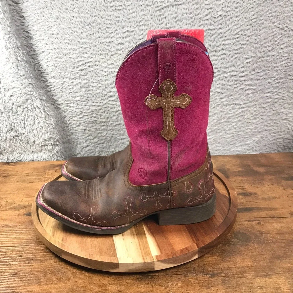 Ariat Crossroads Boots Girls 5.5 Womens 7 Fuschia Suede Cross Embellish Cowgirl